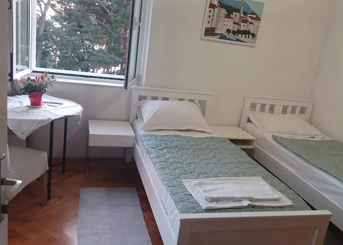Za 2 Uz Apartament