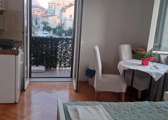 Apartament Za 2 Uz