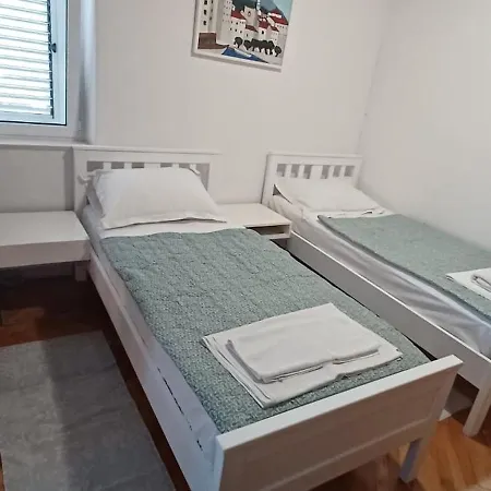 Apartmán Za 2 Uz